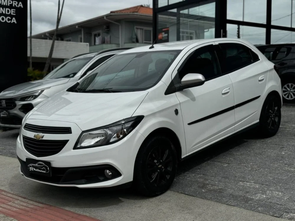 GM - Chevrolet ONIX HATCH SELEÇÃO 1.0 8V Flex 5p Mec.
