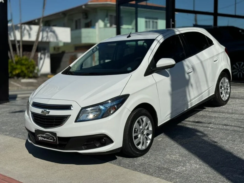 GM - Chevrolet ONIX HATCH LT 1.4 8V FlexPower 5p Mec.